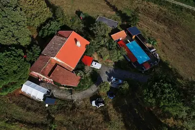 Image de La Guinguette Maison Isolée piscine chauffée, terrain de boule  23 couchages