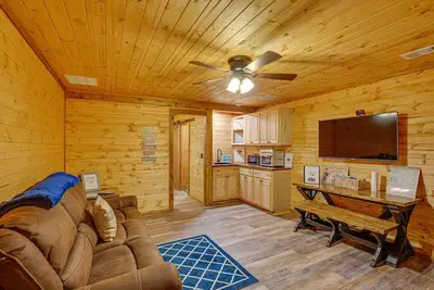 Image de Cozy Quitman Fishing Cabin Near Lake Fork!