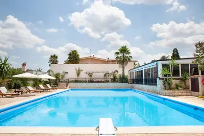 Villa Palmizi with private pool, 6 bedrooms, 8 bathrooms in the heart of Salento