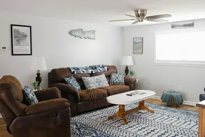 Image de 3br Cozy Retreat | Pet-Friendly