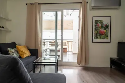 Image de Piso Moderno y Tranquilo en el Centro con Terraza