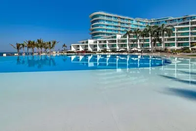 Image de 2br with Private Balcony - Oceanfront Building