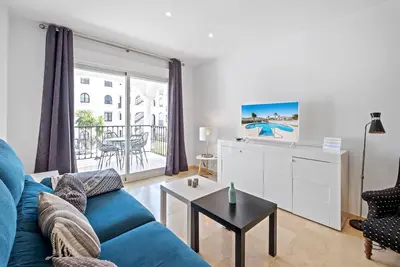 Image de Plage, commodités à pied et vue mer