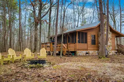 Image de Deerwood-private, cozy cabin in the woods
