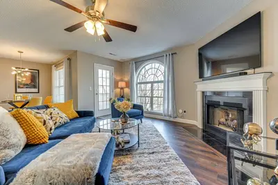 Image de Winston-Salem Condo w/ Balcony: Steps to Golf!