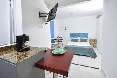 Índigo - Tranquilo y acogedor Aparta-loft para 4 personas en la Ciudad de Cali.
