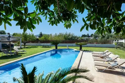 Image de Can Torrens - Quatre Chambres Villa, Couchages 8