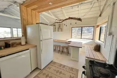 Image de Casa Myka: Secluded Pioneertown Retreat w/ Hot Tub