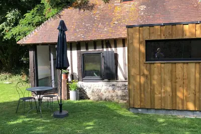 Image de Tiny House Plein Pied, Ancien Four à Pain, Style Normande, Près de Honfleur