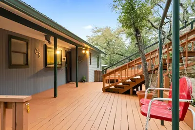 Image de Lakeview Luxury Hill Country Paradise! Wow Views, Outdoor Silo Kitchen\/Bar! Pool