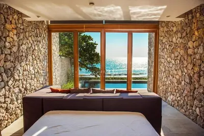 Image de Royal Villa with Oceanfront Pool - Tolani Resort Kui Buri\n