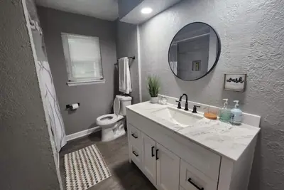 Image de Updated spacious house in Irving