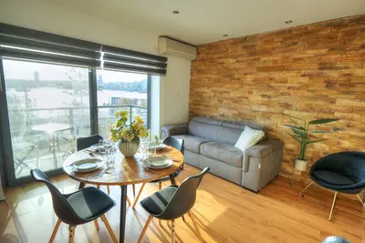Image de Cozy 2bedroom seafront apartment, balcony Goslm-10