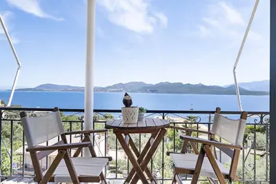 Image de Studio 'Standard avec Vue sur la Mer 6' avec Vue sur la Mer, Wi-Fi et Climatisation