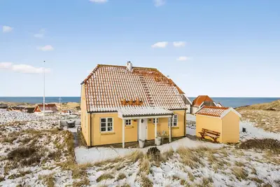 Image de Belle maison à Hjørring avec sauna