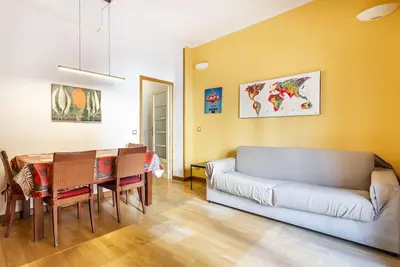 Appartement 'Zona Doctor Peset' avec terrasse privée, Wi-Fi et climatisation