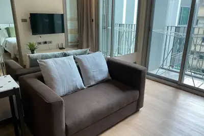 Image de Modern 1-Bedroom Condo at Ceil by Sansiri – Prime Ekkamai Location, 30sqm