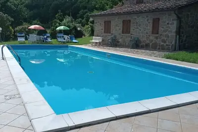 Image de Belle maison de vacances pour 7 personnes avec piscine, Wifi et parking