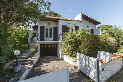 Image de Parc de la Résidence by Interhome