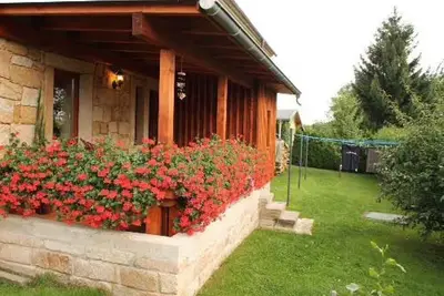 Image de Appartement 'Jörgs Ferienwohnung Lohmen' avec terrasse privée, jardin privé et Wi-Fi
