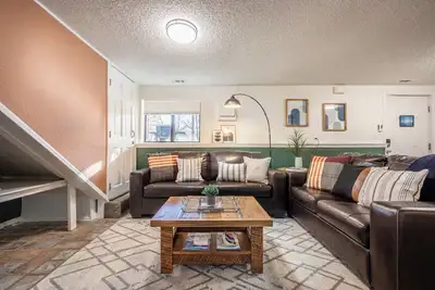 Image de Hillside Perfection! Cozy Stay w/ Fire Pit & Bbq
