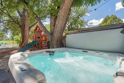 Image de Mulligan Magic! Putting Green & Hot Tub & Fire Pit