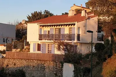 Image de Mas catalan avec vue panoramique sur la plaine du Roussillon
