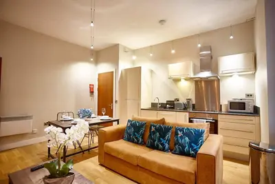 Image de The Jade Suite Summar