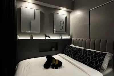 Image de EmmaSleep, DysonFan, Netflix, Disney+, Ps4™ - 1br w/ Balcony - City & Pool View