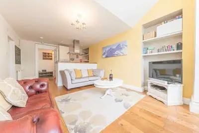 Image de Family friendly apartment with parking in central Ambleside