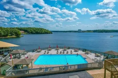 Image de Condo with Indoor Pool and Hot Tub!