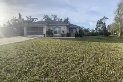 Image de Beach Town Villa, full refund*, pool heat, pets ok