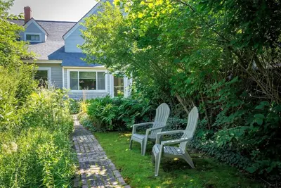 Image de Large 4br House Downtown Bar Harbor! [Eden Garden]