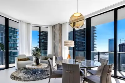 Image de Posh Miami Penthouse, Stunning Ocean Views! Heated Pool/Gym, Near Beach & Cafes