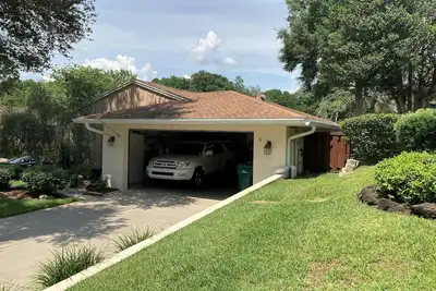 Image de Cozy and Modern Eustis\/Mt Dora Florida home