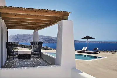 Image de Stunning Santorini Villa | 2 Bedrooms | Spectacular Sunset Views | Private Gym & Sauna