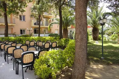 Image de Appartements avec piscine près de la plage. Réf. Comte Empuries-24