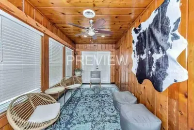 Image de Roomy Renovated Cottage
