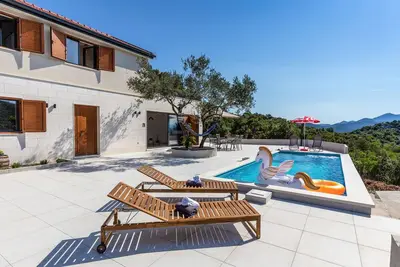 Image de Magnifique maison Ă Ploce