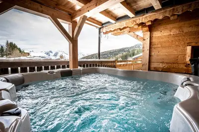 Image de Luxueux chalet 7 chambres avec jacuzzi et sauna, proche télésiège