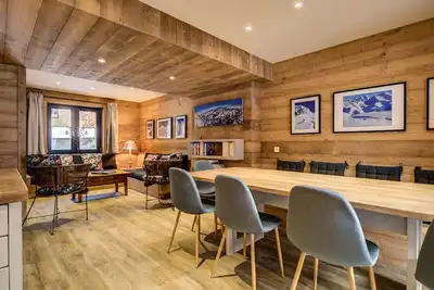 Image de Chalet confortable au centre - 10 pers, animaux admis, WiFi gratuit
