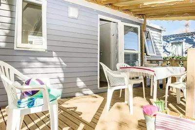Image de Mobil-home | Classic | 2 Ch. | 4 Pers. | Terrasse surélevée