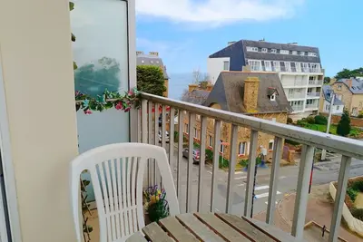 Image de Appartement avec Wifi, Vue Mer, au centre-ville de Perros-Guirec