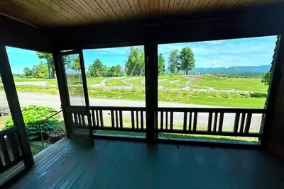 Image de Cottage at stunning park \"The Rocks\" w\/ formal gardens, tree farm, gorgeous views, Ac, Dog Friendly!