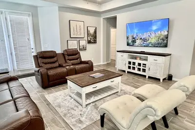 Image de ⭐️ New Cozy Alamo Casita 4br/2ba with Mini Golf in the backyard.