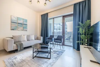 Image de Eccentric 1-Bedroom Apartment in Dubai Creek Harbour with Stunning Views