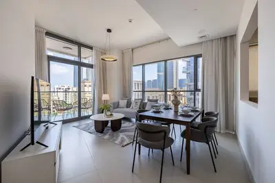 Image de Bellevue Tower 1 506a /downtown