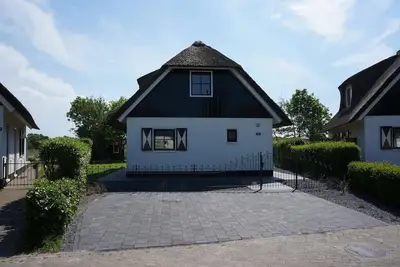 Image de Holiday home Buitenplaats 21 in Callantsoog. Suitable for 6 people with 3 bedrooms.