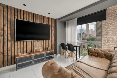 Image de 21th floor modern apartment close to parque lleras