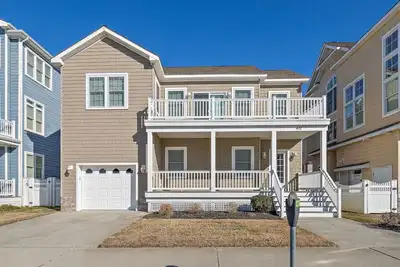 Image de 4 bedroom 3 and 1/2 bath house